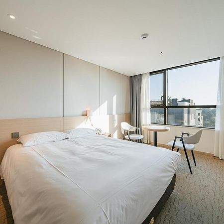 סאוגוויפו Hotel Zinc מראה חיצוני תמונה