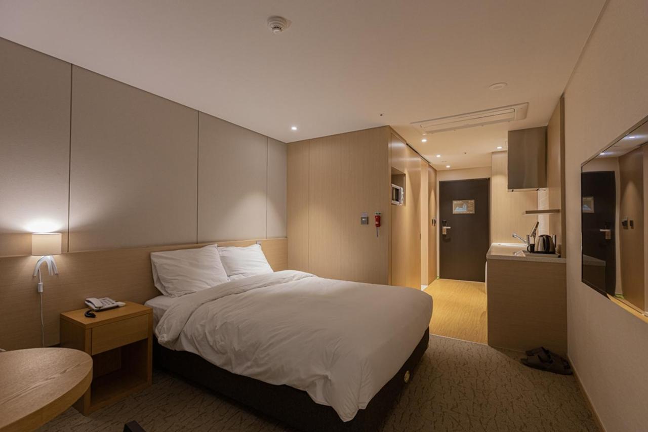 סאוגוויפו Hotel Zinc מראה חיצוני תמונה