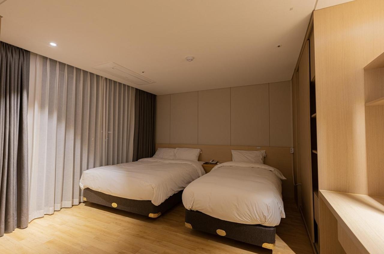 סאוגוויפו Hotel Zinc מראה חיצוני תמונה