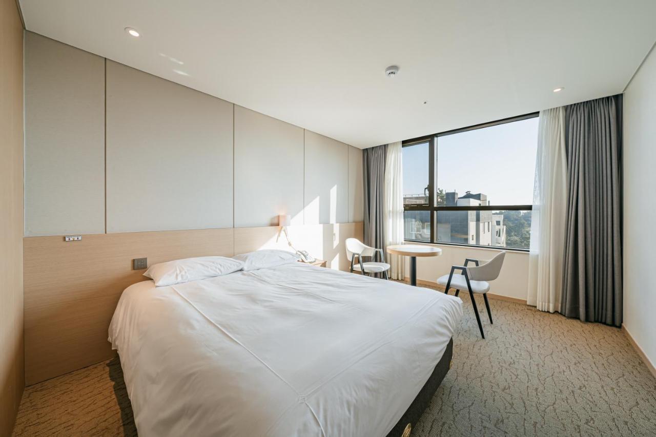 סאוגוויפו Hotel Zinc מראה חיצוני תמונה