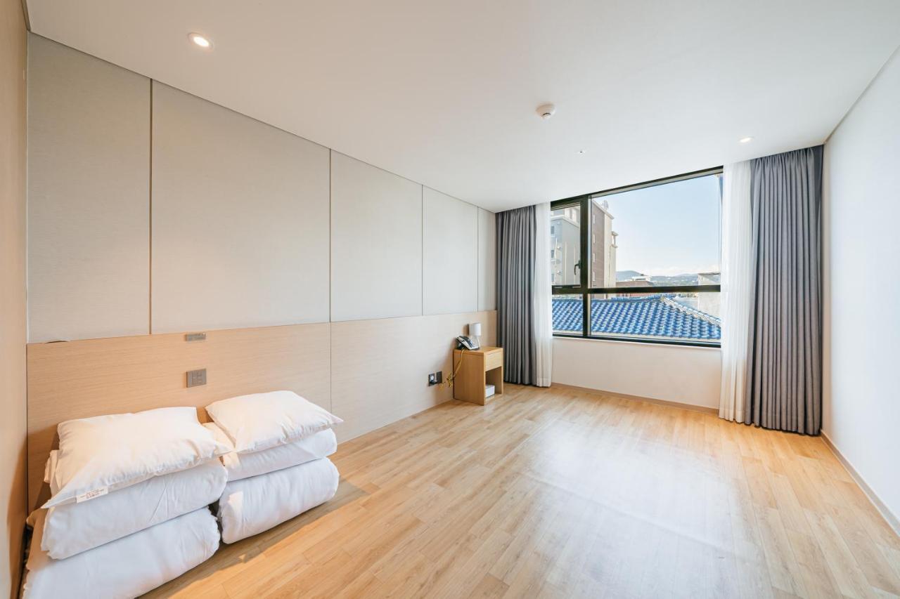 סאוגוויפו Hotel Zinc מראה חיצוני תמונה