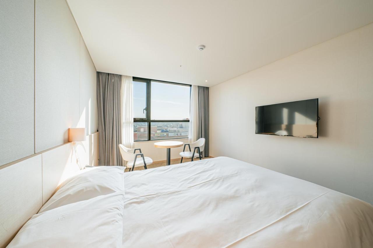 סאוגוויפו Hotel Zinc מראה חיצוני תמונה