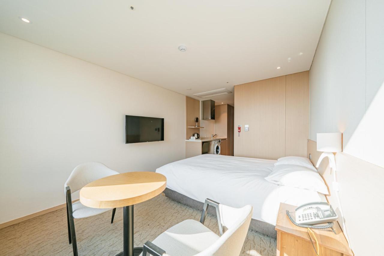 סאוגוויפו Hotel Zinc מראה חיצוני תמונה