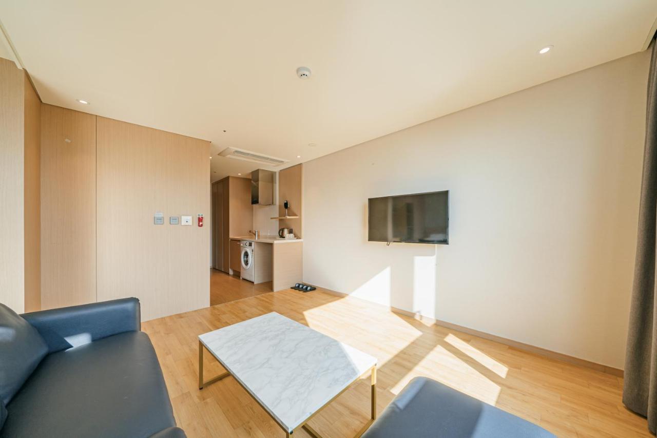 סאוגוויפו Hotel Zinc מראה חיצוני תמונה