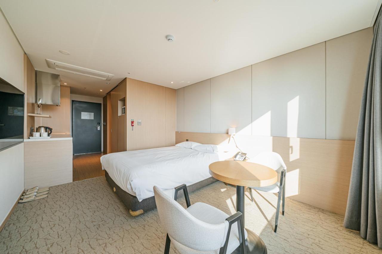 סאוגוויפו Hotel Zinc מראה חיצוני תמונה