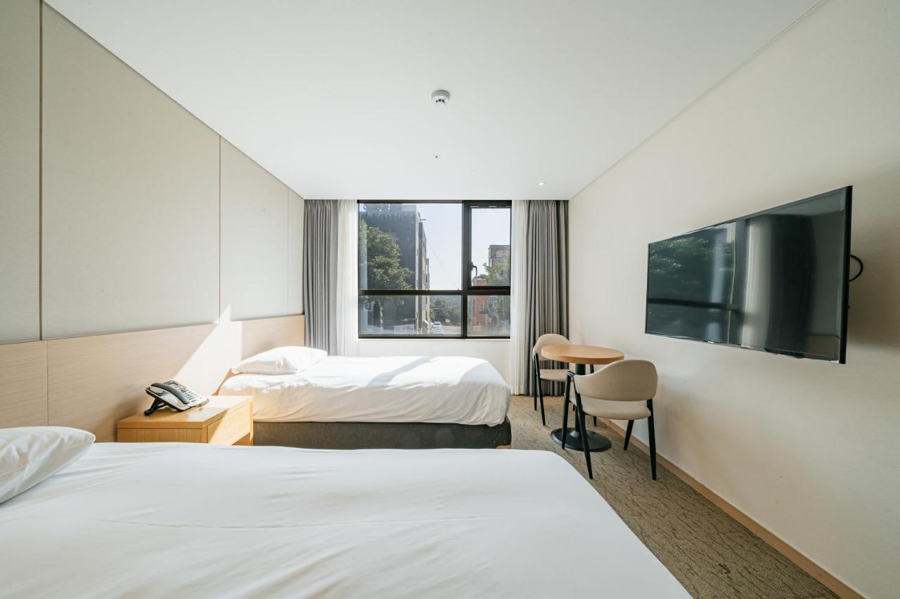 סאוגוויפו Hotel Zinc מראה חיצוני תמונה