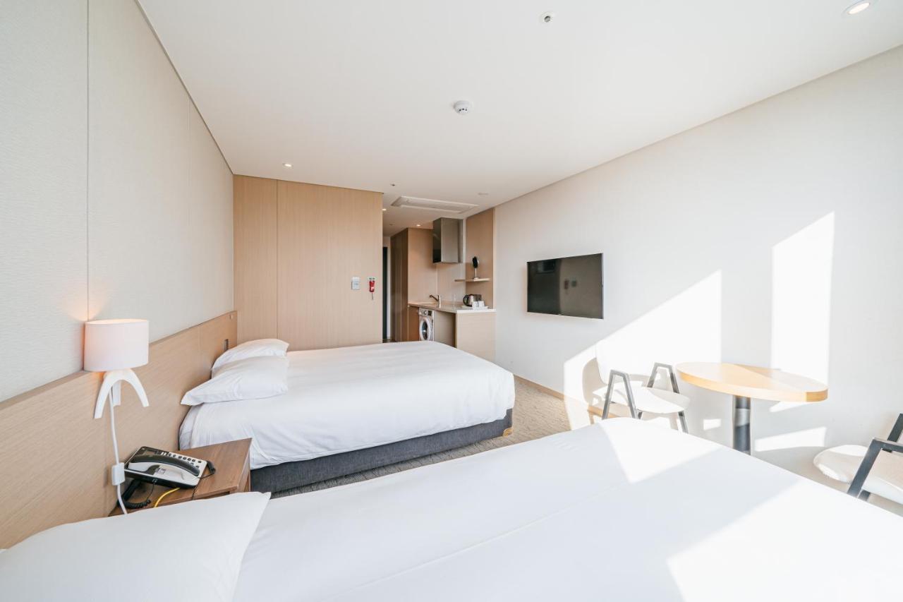 סאוגוויפו Hotel Zinc מראה חיצוני תמונה