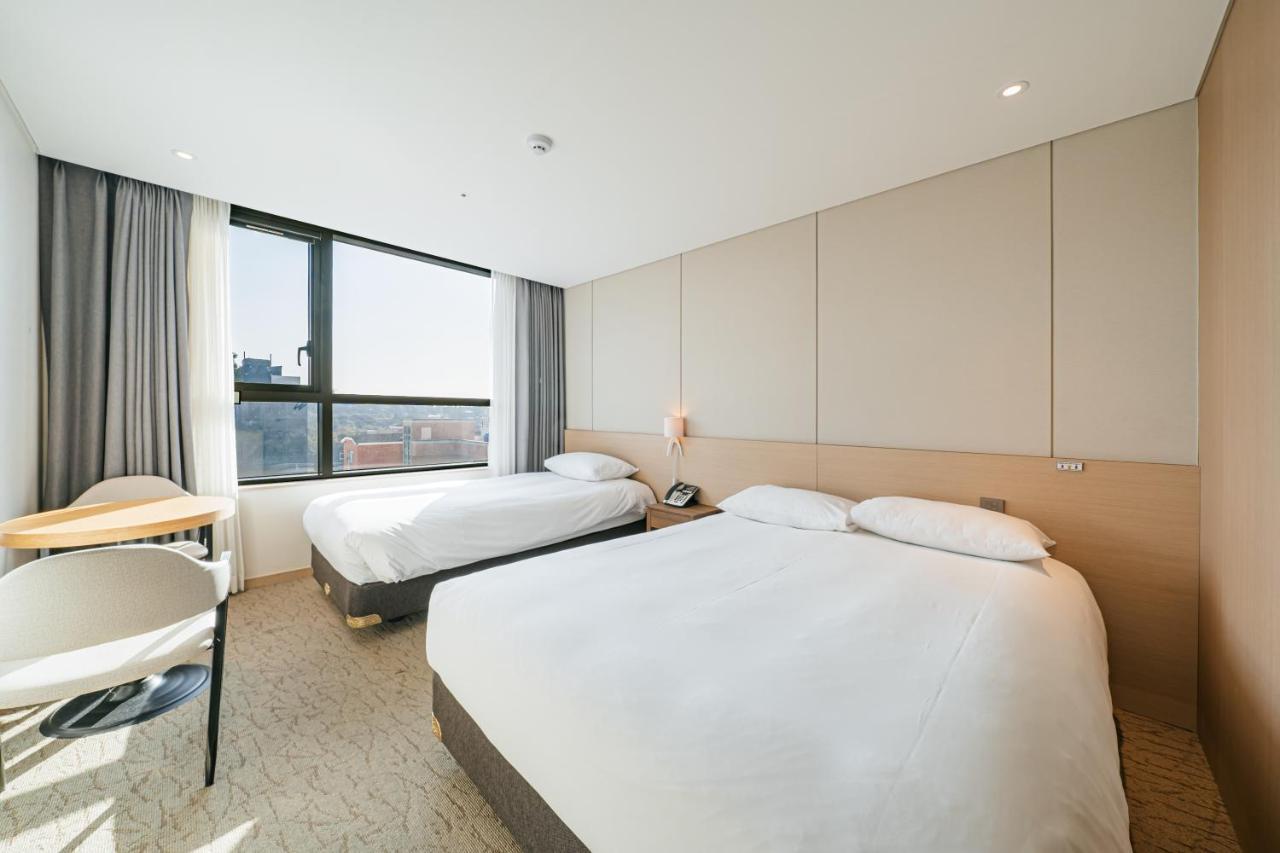 סאוגוויפו Hotel Zinc מראה חיצוני תמונה